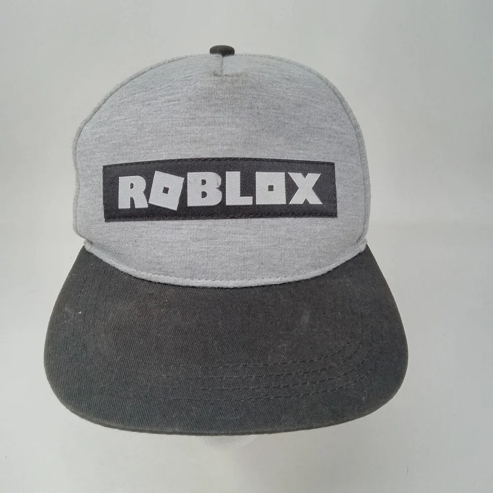 Roblox Hat Cap Snap Back Youth One‎ Size Gray Black Logo Graphic Gamer Gaming
